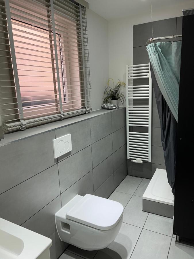 Am Traveufer Apartment *