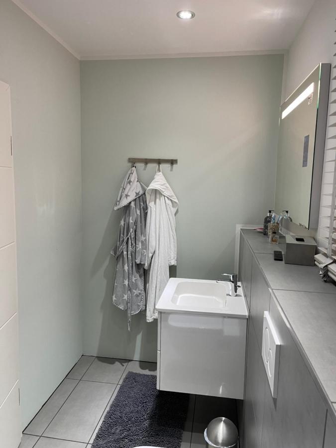 Apartment Am Traveufer Lubeck