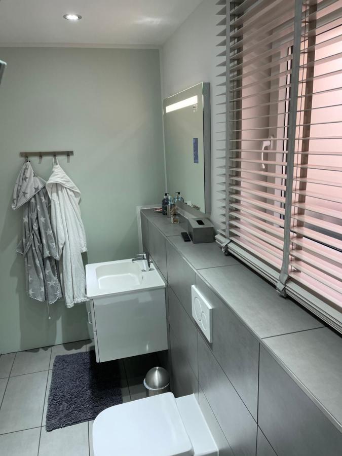 Apartment Am Traveufer Lubeck